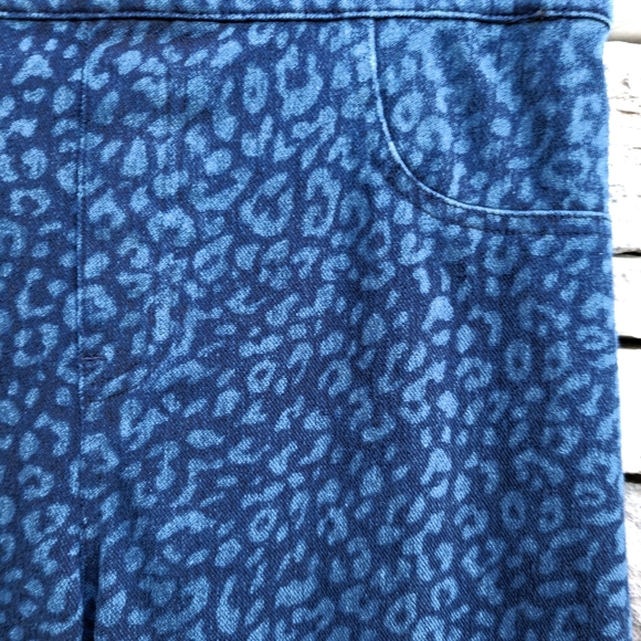 Spanx Jeans - Picture 8 of 8